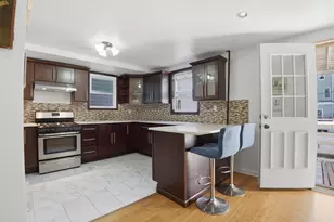 2851 Briggs Ave, Bronx, NY 10458 - Photo 12