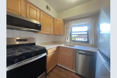 66 Bailey Court #66, Middle Island, NY 11953 - Photo 14