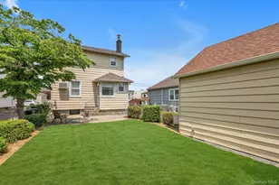 18 W Melrose St, Valley Stream, NY 11580 - Photo 18