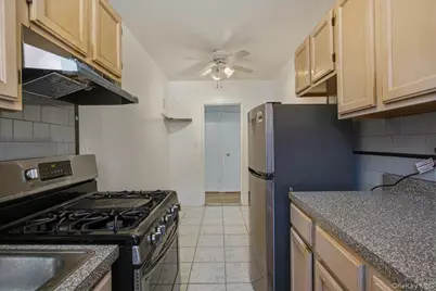 279 N Broadway #8R, Yonkers, NY 10701 - Photo 8