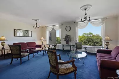 279 N Broadway #8R, Yonkers, NY 10701 - Photo 4