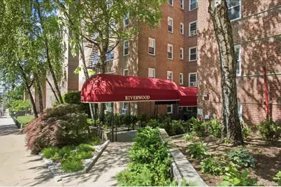 279 N Broadway #8R, Yonkers, NY 10701 - Photo 2