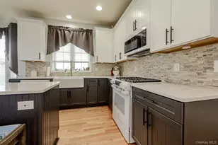 9 Poplar St, Hopewell Junction, NY 12533 - Photo 8