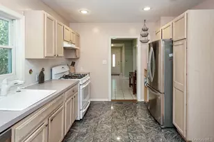 81 Summers St, Oyster Bay, NY 11771 - Photo 8