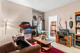 218 Targee St, New York, NY 10304 - Photo 10