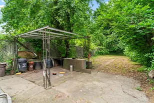 218 Targee St, New York, NY 10304 - Photo 18