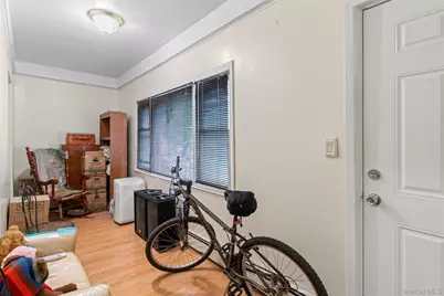 218 Targee Street, New York, NY 10304 - Photo 4