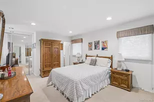 20 Melbourne Ln, Old Bethpage, NY 11804 - Photo 14
