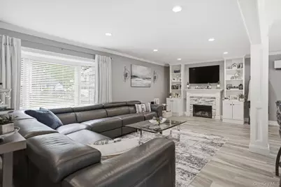 272 Hamilton Avenue, Massapequa, NY 11758 - Photo 4