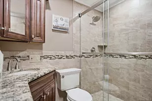 272 Hamilton Ave, Massapequa, NY 11758 - Photo 18