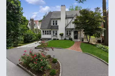 632 Colonial Avenue, Pelham, NY 10803 - Photo 1