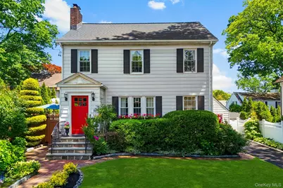 9 Maul Street, New Rochelle, NY 10801 - Photo 1