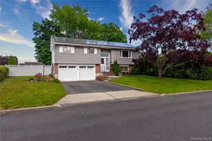 395 Saldane Ave, North Babylon, NY 11703 - Photo 4