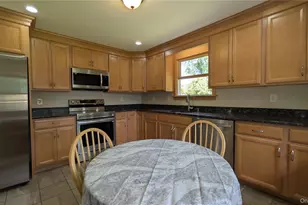 26 Roslyn Rd, Carmel, NY 10512 - Photo 16