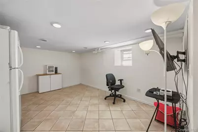 1034 Revere Avenue, Bronx, NY 10465 - Photo 20