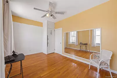 1034 Revere Avenue, Bronx, NY 10465 - Photo 16