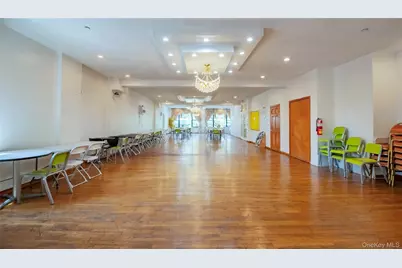 397 Rockaway Avenue, Brooklyn, NY 11212 - Photo 16