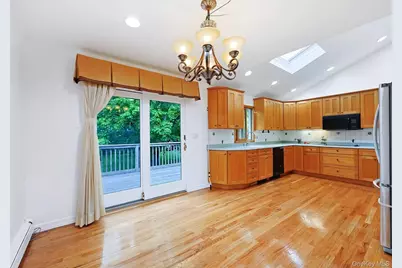 9 Grossman Street, Melville, NY 11747 - Photo 16