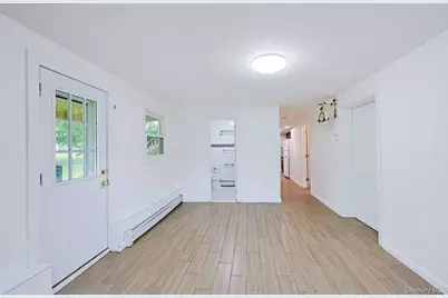 9 Grossman Street, Melville, NY 11747 - Photo 24