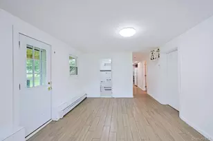 9 Grossman St, Melville, NY 11747 - Photo 24