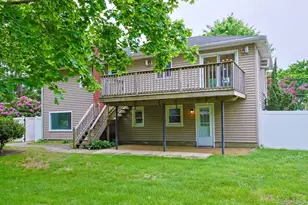 9 Grossman St, Melville, NY 11747 - Photo 30
