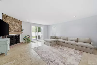 161 Sunset Road, Massapequa, NY 11758 - Photo 4