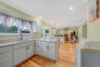 4 Sharon Drive, Coram, NY 11727 - Photo 6