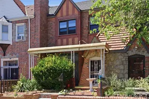 130-54 226th St, Springfield Gardens, NY 11413 - Photo 2