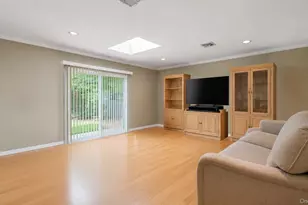 2442 6th Ave, East Meadow, NY 11554 - Photo 16