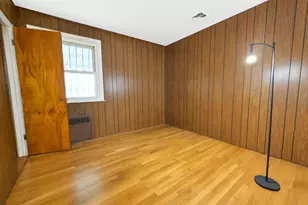 255-40 147th Dr, Rosedale, NY 11422 - Photo 8