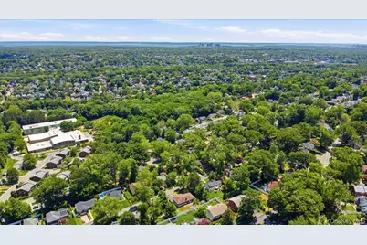 351 Grandview Boulevard, Yonkers, NY 10710 - Photo 28