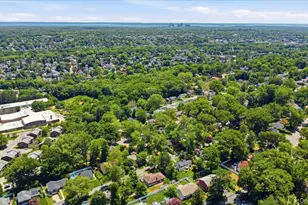 351 Grandview Blvd, Yonkers, NY 10710 - Photo 28