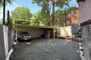 3935 Barnes Ave, Bronx, NY 10466 - Photo 4