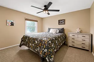 26 Campus Dr, Farmingville, NY 11738 - Photo 12
