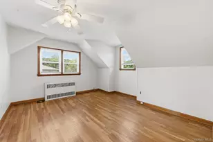 [Address not provided], Lindenhurst, NY 11757 - Photo 18