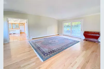12 Ervilla Drive, Larchmont, NY 10538 - Photo 8