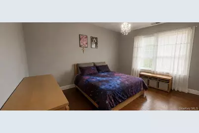 424 Bellevue Avenue, Yonkers, NY 10703 - Photo 12