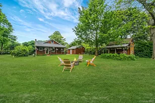 75 Champlin Ave, Bellport, NY 11713 - Photo 4