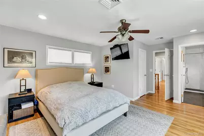 2 Eton Court, Plainview, NY 11803 - Photo 18