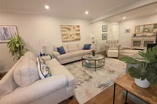 1 Oakridge Pl, Eastchester, NY 10709 - Photo 10