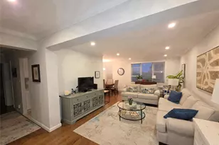 1 Oakridge Pl, Eastchester, NY 10709 - Photo 8