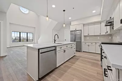 80 Dfivision Street #305, Patchogue, NY 11772 - Photo 2