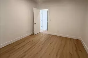 3105 Roberts Ave, Bronx, NY 10461 - Photo 10