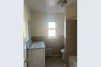 104-11 197th Street #2nd Fl, Saint Albans, NY 11412 - Photo 10