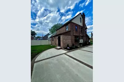 191 Brixton Road S, Garden City, NY 11530 - Photo 24