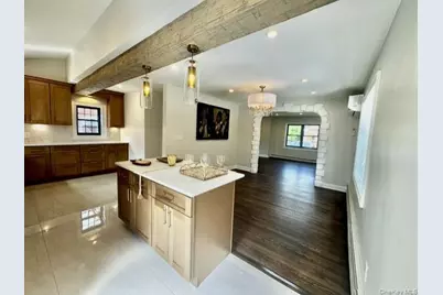 191 Brixton Road S, Garden City, NY 11530 - Photo 14