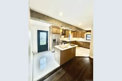 191 Brixton Road S, Garden City, NY 11530 - Photo 18