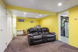 11 Damin Dr, Farmingdale, NY 11735 - Photo 20