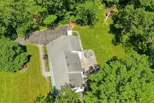 21 Tallmadge Trail, Miller Place, NY 11764 - Photo 6