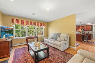 8 Wayne Ct, Middletown, NY 10941 - Photo 10